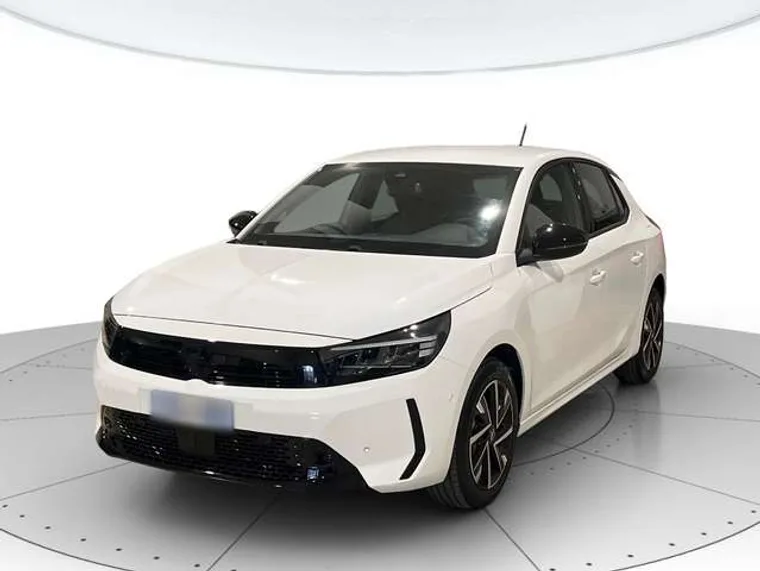 Foto reale Opel Corsa